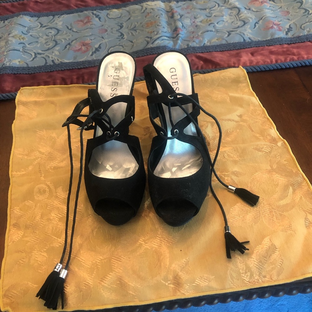 Guess Black Suede Open Toe 5” Heels with Buckle and Laces Dress Shoes.  Size 8M